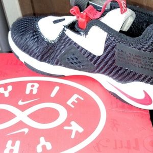 Kyrie infinity ♾️